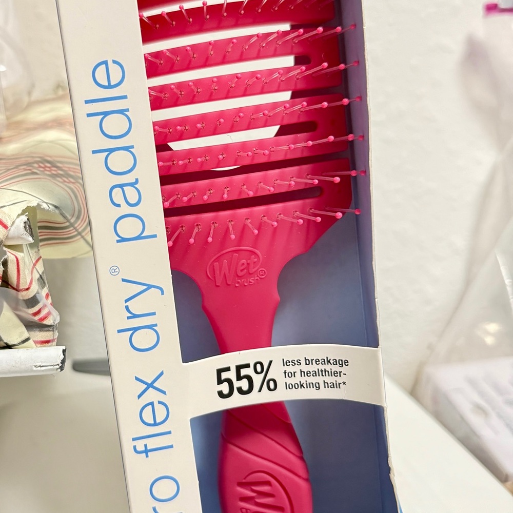 Wet Brush Pro Hair Detangler in pink - Picture 4 of 10